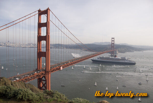 Queen Mary 2 ship golden gate bridge